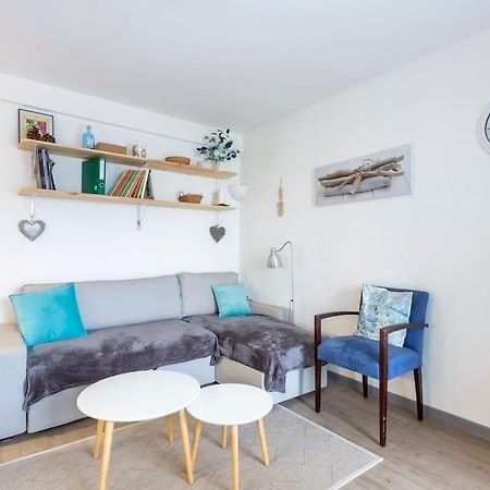 Chez Laurence - Elegant Appartement Climatise Avec Wifi Et Parking ลา กร็องเดอ-ม็อต ภายนอก รูปภาพ